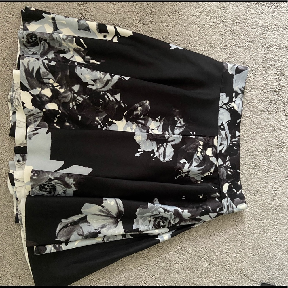 Design Lab Black Floral Print Skirt